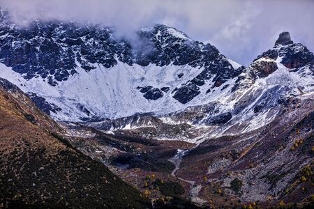 川西-山峰-雪山-山-山峰 图片素材