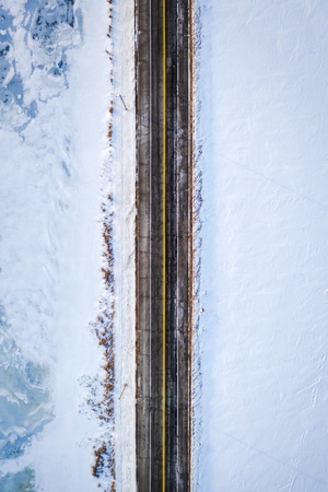 白雪皑皑-公路-荒凉-公路-白雪皑皑 图片素材