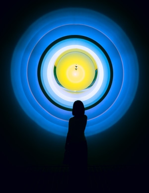 旅行-街拍-建筑-展览-女性 图片素材