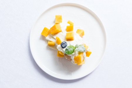 下午茶-食物-美食-芒果粒-奶油 图片素材
