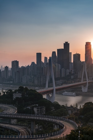 重庆-城市天际线-渝中半岛-东水门大桥-高楼 图片素材