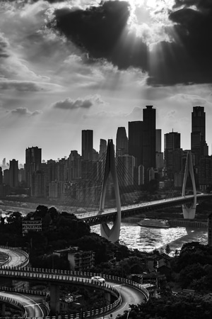 重庆-黑白-桥梁-高楼-东水门大桥 图片素材
