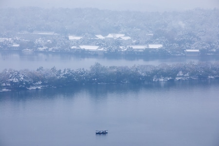 杭州-西湖-雷峰塔-雪景-雪霁 图片素材