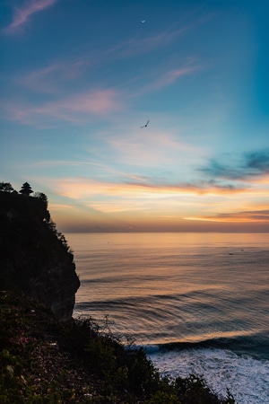 印尼-巴厘岛-光影-夕阳-大海 图片素材