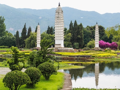 云南-大理-圣崇圣寺三塔-古城-古塔 图片素材