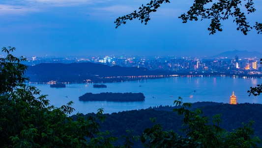 夜色-暮色-俯瞰-雷峰塔-玉皇山 图片素材