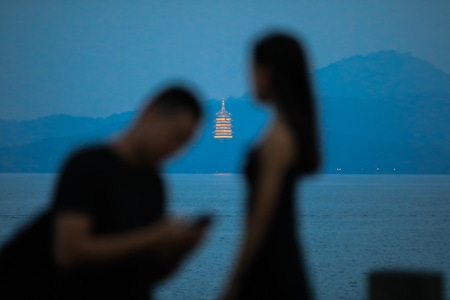 杭州-西湖-白堤-黄昏-夜色 图片素材