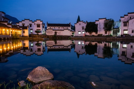 夜色-杭州-富阳-龙门古镇-砚池 图片素材