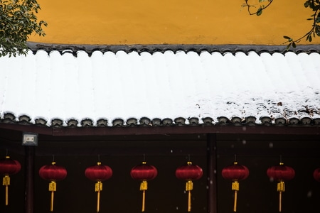 杭州-西湖-净慈寺-寺庙-雪韵 图片素材