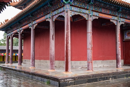 内蒙古-呼和浩特-大召寺-雨中-寺庙 图片素材