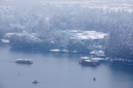 杭州-西湖-雷峰塔-雪景-雪霁 图片素材