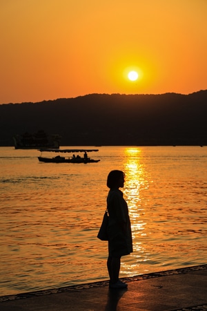 杭州-西湖-湖滨-夕阳-光影 图片素材