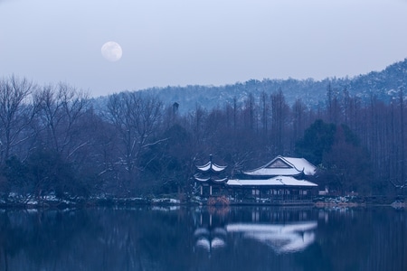 杭州-西湖-浴鹄湾-夜雪-自然 图片素材