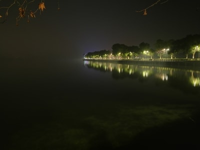 冬夜-夜景-东湖-湖-湖泊 图片素材