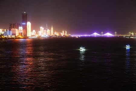 江城-灯光秀-夜景-色彩-节日 图片素材