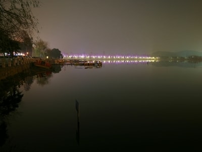 冬夜-夜景-东湖-湖-湖泊 图片素材