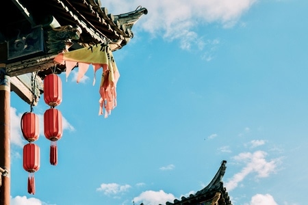 自然-风光-光影高新青春赋能-我要上封面-在路上 图片素材