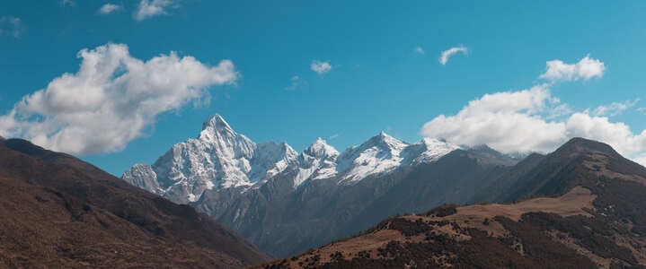 成都-幺妹峰-二峰-四姑娘山-雪山 图片素材