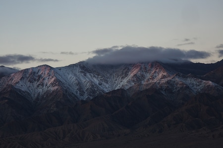 自然界-户外-云-雪山-地质 图片素材