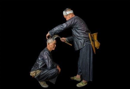 苗寨-“镰刀剃头”-岜沙苗寨-贵州-贵州旅游 图片素材