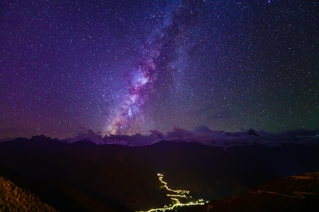 光-旅行-雪山-风光-夜空 图片素材
