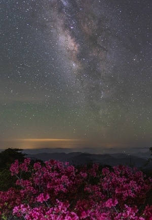 夜色-夜景-夜晚-高山-风光 图片素材