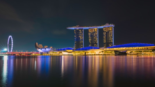 夜景-灯光-高楼大厦-天空-城市 图片素材