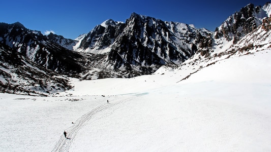 宅家-风光-电脑传图-雪山-蓝天 图片素材