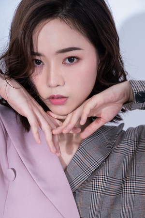 广州-棚拍-光影-少女-女生 图片素材