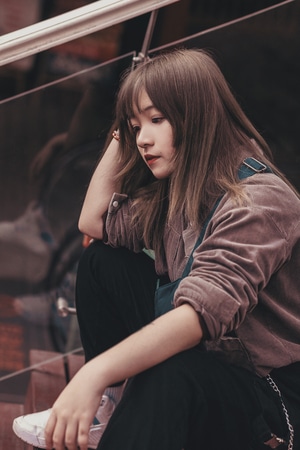 阳光-睛天-人像-街拍-美女 图片素材