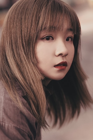 阳光-睛天-人像-街拍-美女 图片素材
