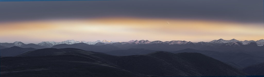 贡嘎-贡嘎山-夕照-夕照贡嘎-贡嘎群峰 图片素材