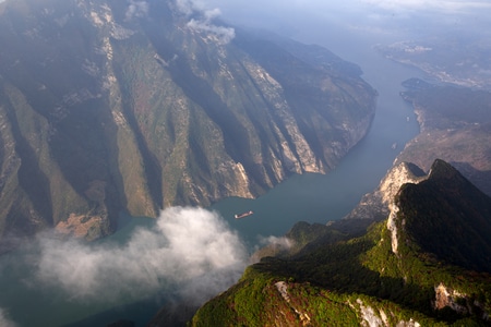 三峡瞿塘峡-像素首发-航拍-云雾-白帝城 图片素材