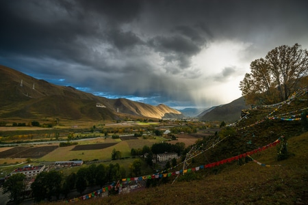 电脑传图-阳光-雨-风光-自然 图片素材
