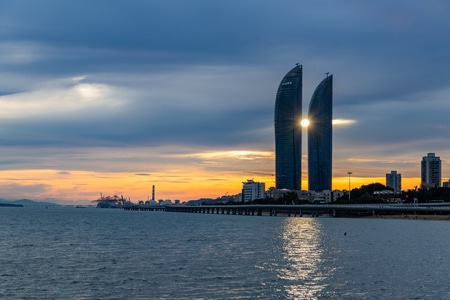 尘世烟火-沙滩-阳光-浪漫-海边 图片素材