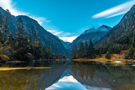 宅家-风光-清晨-云-山 图片素材