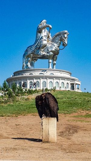蒙古-草原-博物馆-雕塑-成吉思汗 图片素材